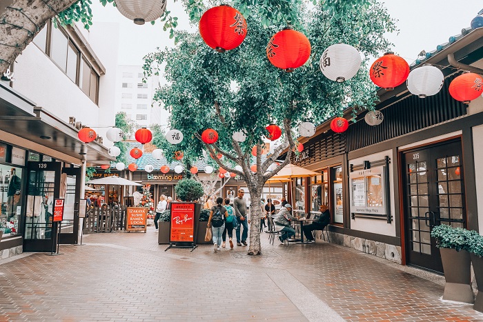 Little Tokyo Plaza - kinh nghiệm du lịch Los Angeles