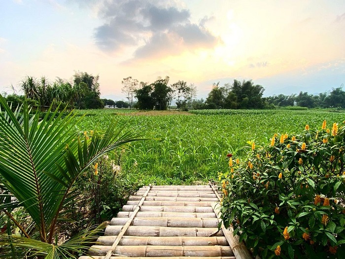 Bản Sà Rèn là bản làng đẹp của người Thái thật yên lành