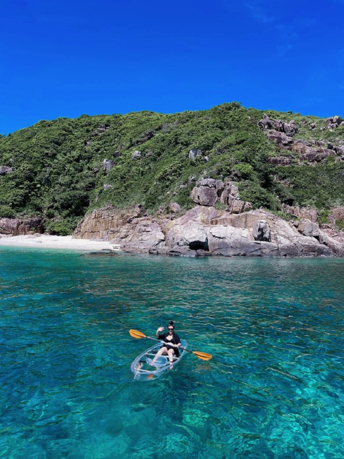 trải nghiệm chèo thuyền kayak ở Côn Đảo 