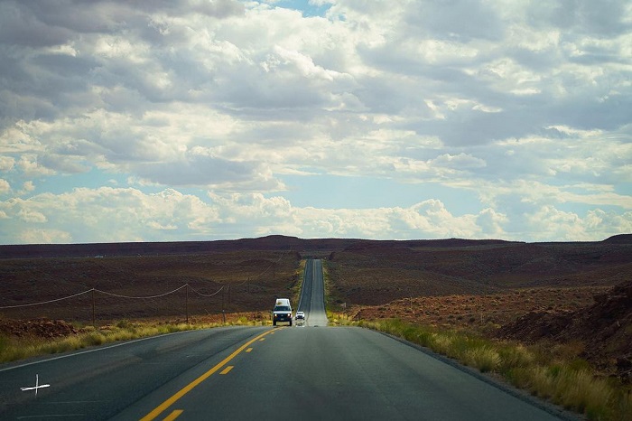 Route 66 là một trong những cung đường đẹp trên thế giới gắn liền lịch sử xe hơi của Mỹ