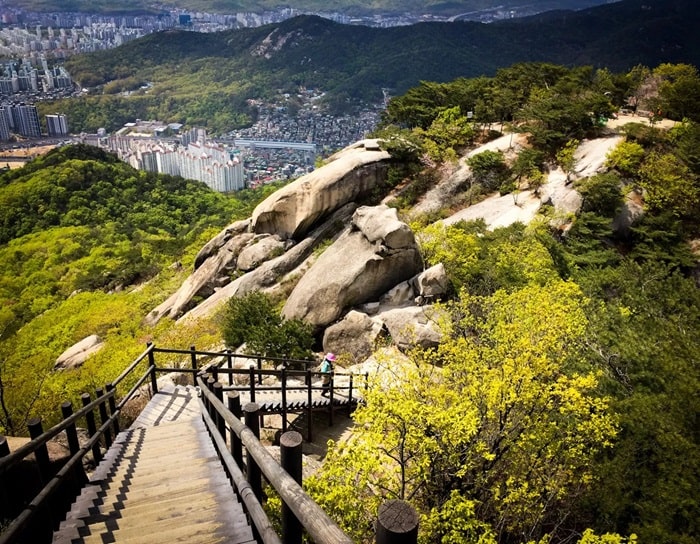 Đường Buramsan - cung đường leo núi tại Seoul 