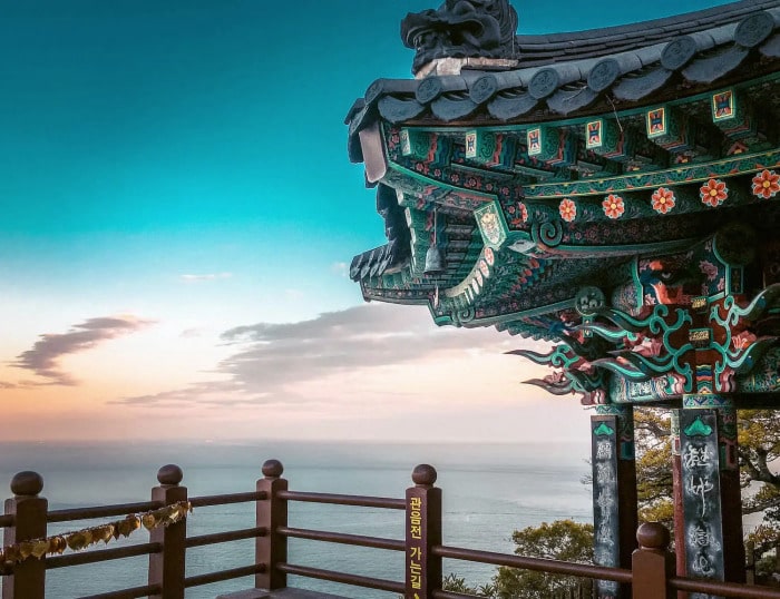 Đền Hyangiram - địa điểm ngắm bình minh ở Hàn Quốc