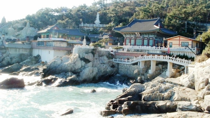 Đền Haedong Yonggungsa - địa điểm ngắm bình minh ở Hàn Quốc 