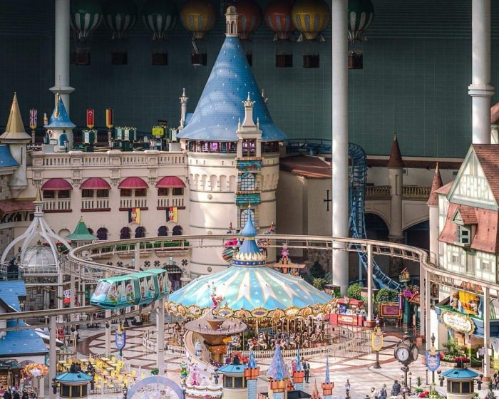 địa điểm quay phim Hàn Quốc nổi tiếng Lotte World là địa điểm quay phim Hàn Quốc nổi tiếng