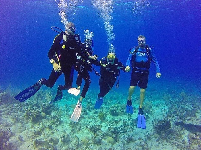 Salt Cay là điểm lặn biển trên thế giới thu hút nhiều thợ lặn