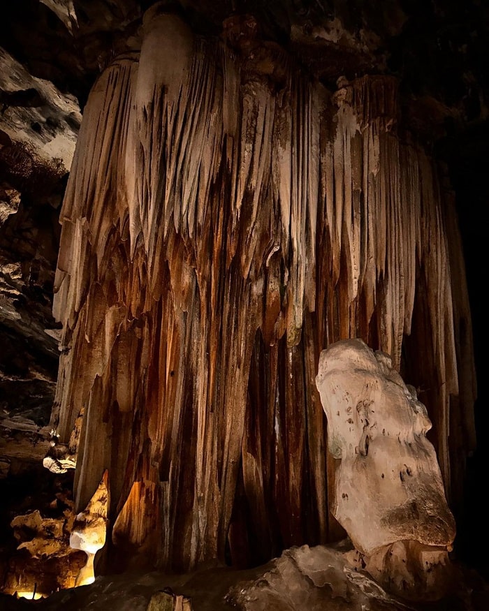 Vẻ đẹp của hang động Cango Nam Phi