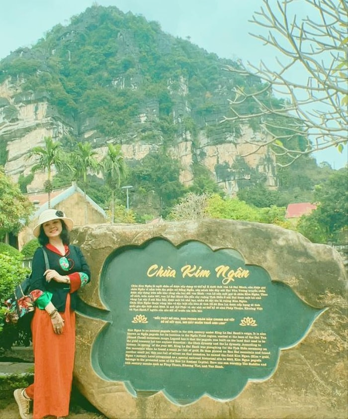 Hoa Lu Ninh Binh travel experience - Kim Ngan pagoda