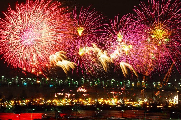 Montreal là một trong những lễ hội pháo hoa trên thế giới thu hút nhiều công ty sản xuất pháo hoa