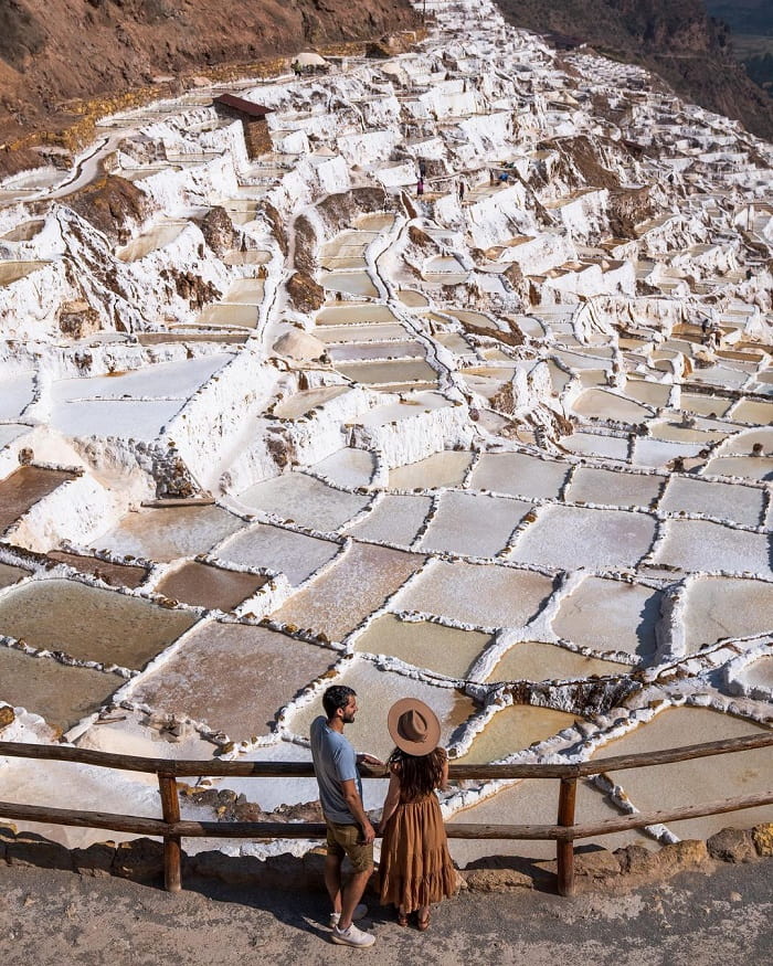 Check in ở mỏ muối Maras Peru