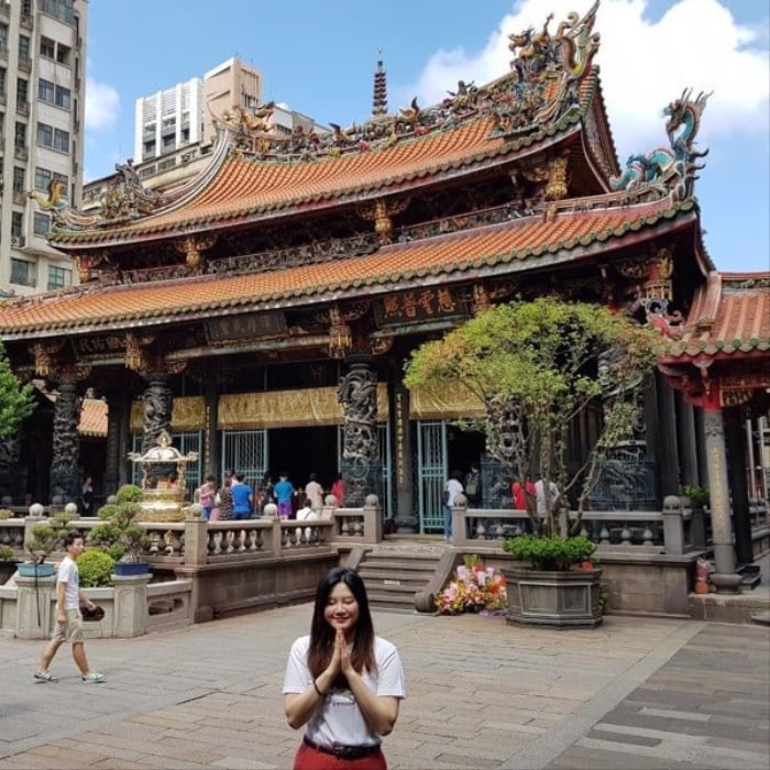 Long Sơn Tự - Ngôi chùa Đài Loan nổi tiếng 