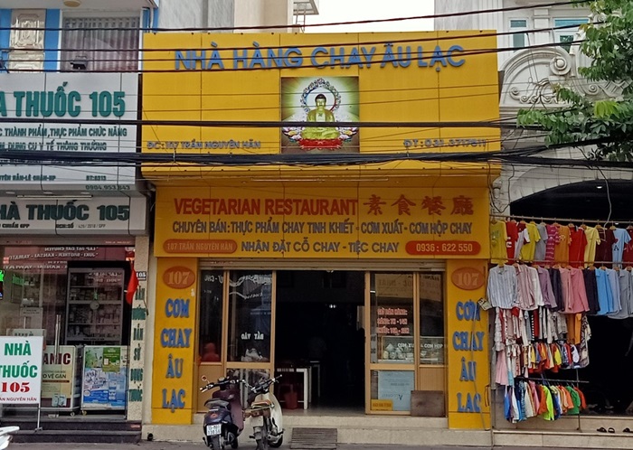 Delicious vegetarian restaurant in Hai Phong - Au Lac vegetarian restaurant
