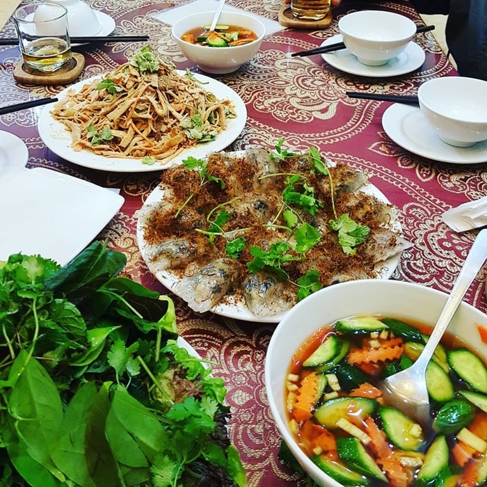 Delicious vegetarian restaurant in Hai Phong - Vegetarian Tue Giac