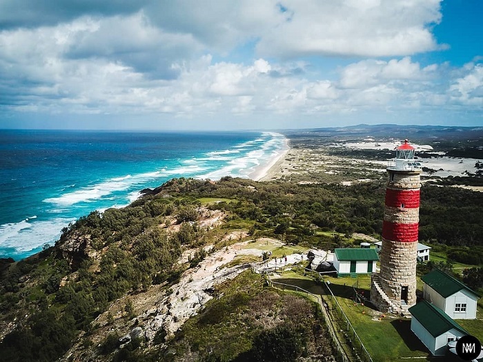 Ghé thăm ngọn hải đăng là hoạt động thú vị ở đảo Moreton Úc