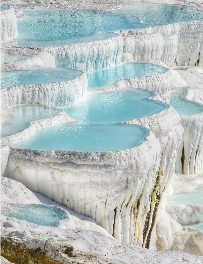 Pamukkale là suối nước nóng đẹp trên thế giới nằm ở Thổ Nhĩ Kỳ