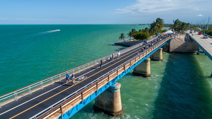 Cầu Bảy Dặm ở Florida cũ dành cho người đi bộ 
