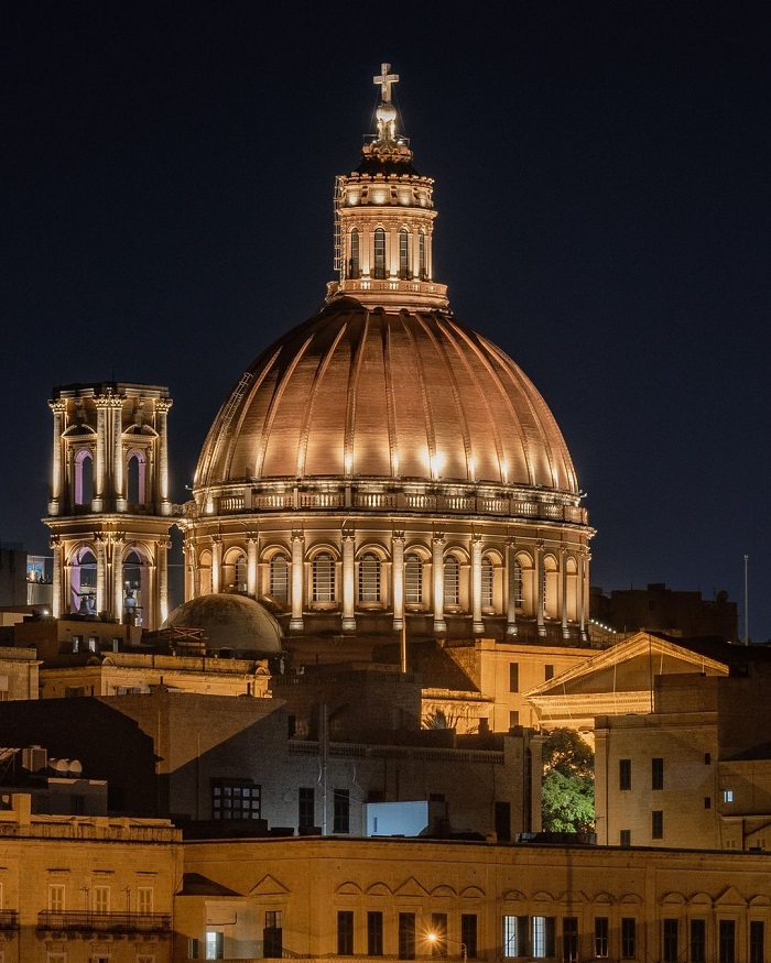 Vương cung thánh đường Đức Mẹ Núi Carmel thủ đô Valletta Malta