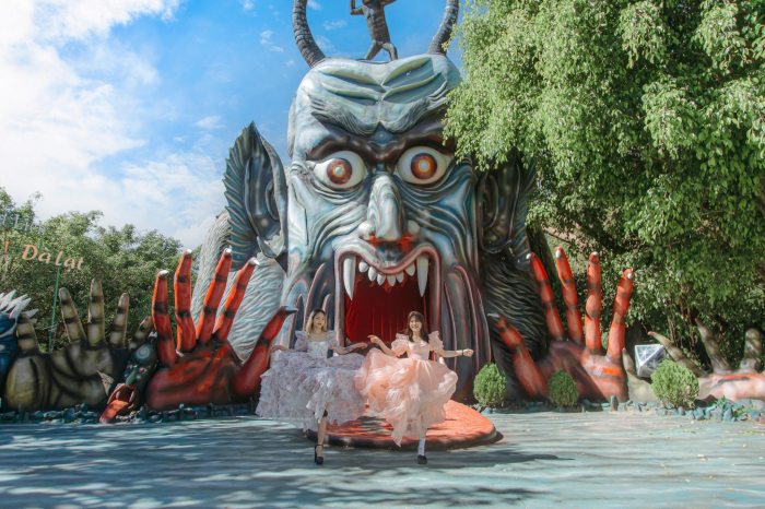 địa điểm chơi Halloween ở Đà Lạt Khu du lịch Quỷ Núi - Suối Ma Đà Lạt 