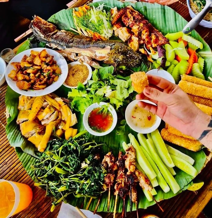 kinh nghiệm đi cắm trại ở Ba Vì - Bản Xôi Village 