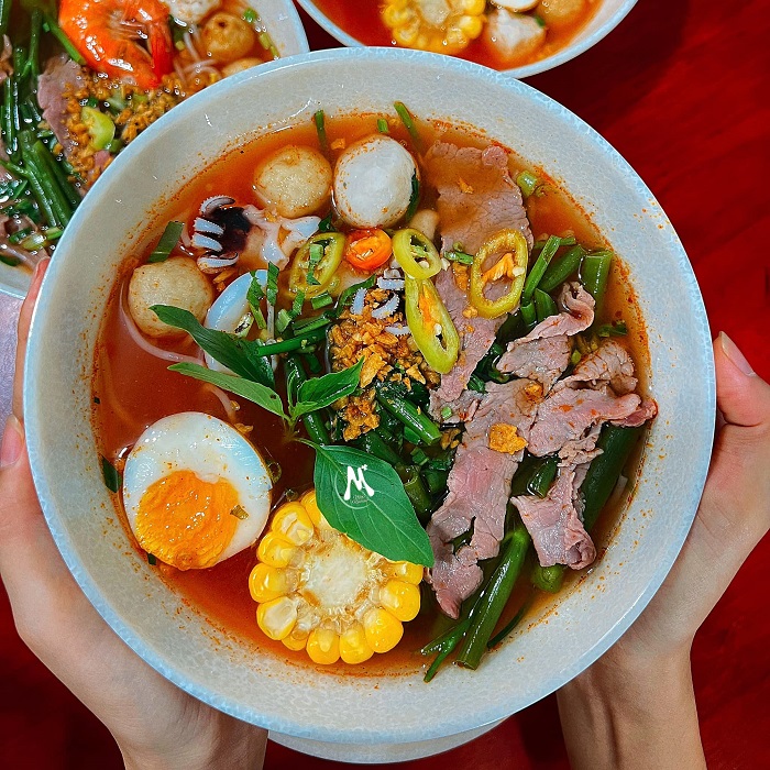 quán ăn sáng ngon ở Bình Phước - Quán bún thái hải sản 