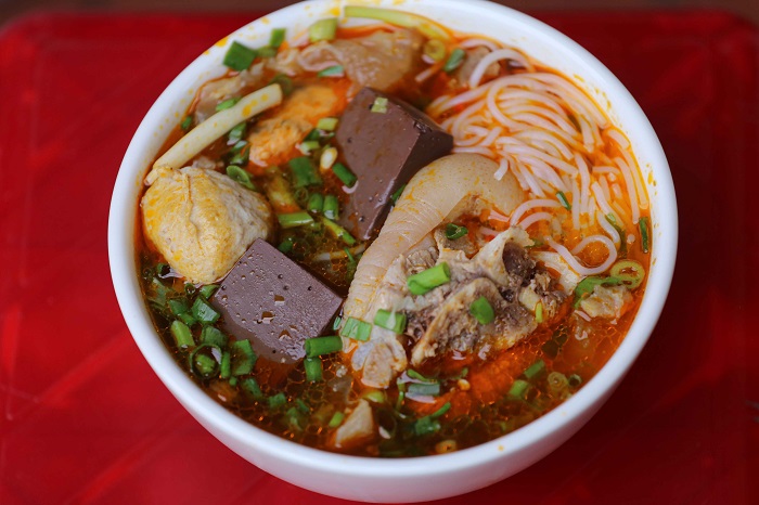 quán ăn sáng ngon ở Bình Phước -Vỹ Dạ Quán 