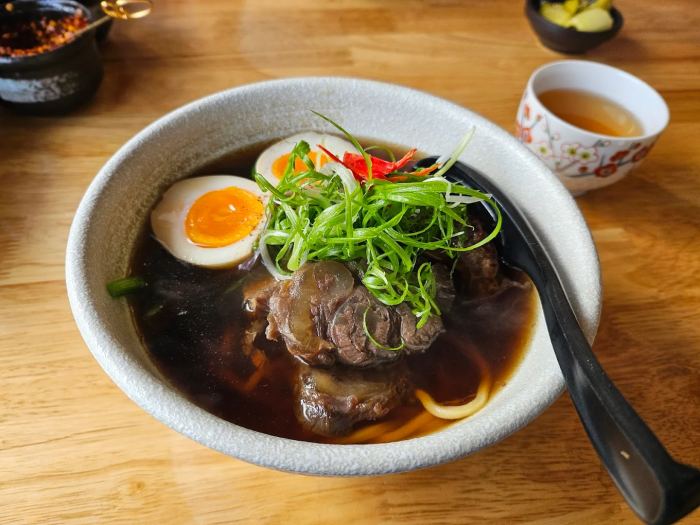 tiệm mì ngon ở Đà Lạt tiệm 