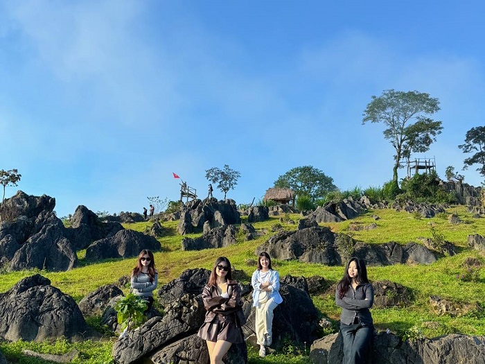 Đỉnh Pa Phách Mộc Châu ở đâu?