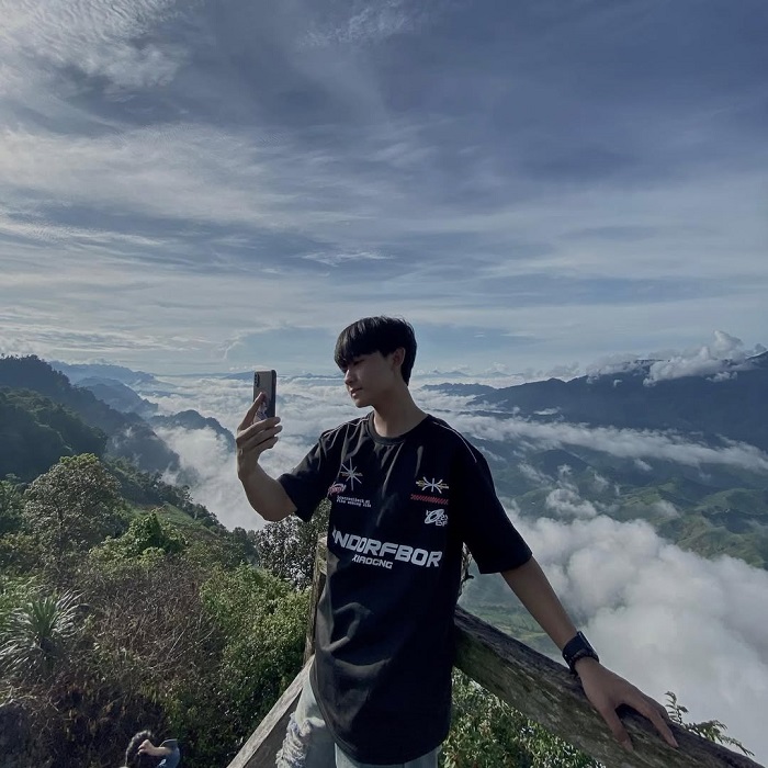 Đỉnh Pa Phách Mộc Châu là điểm đến được yêu thích