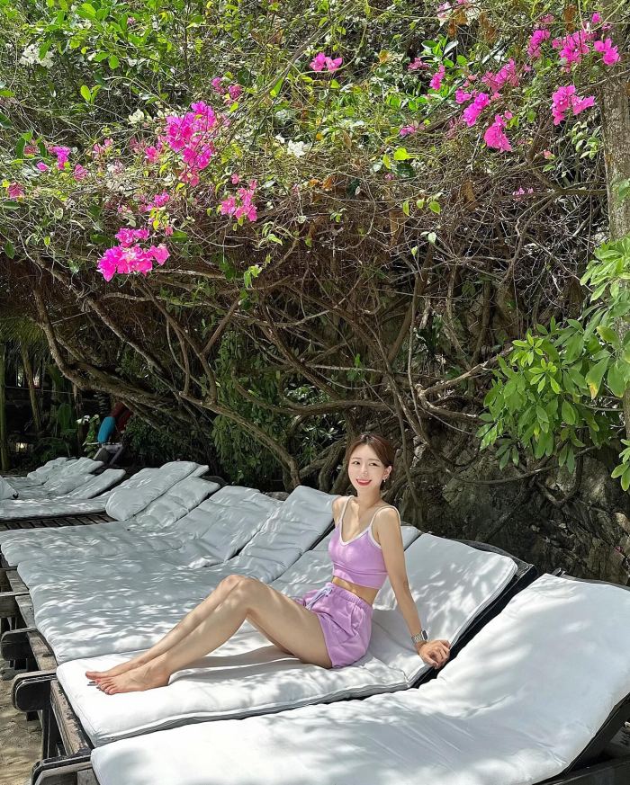 ghế nằm ở Mini Beach Hòn Miễu Nha Trang