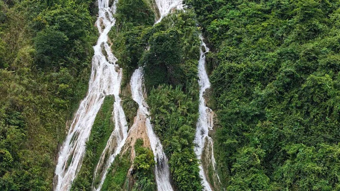 Thác Bản Giàng Cao Bằng ẩn mình giữa núi non trùng điệp