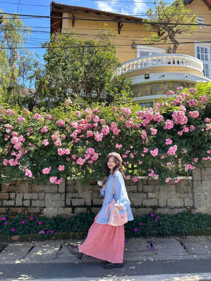 toạ độ check-in ở đường Cô Giang Đà Lạt ngôi nhà hoa hồng