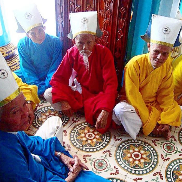 trong Toà thánh Cao Đài Tây Ninh