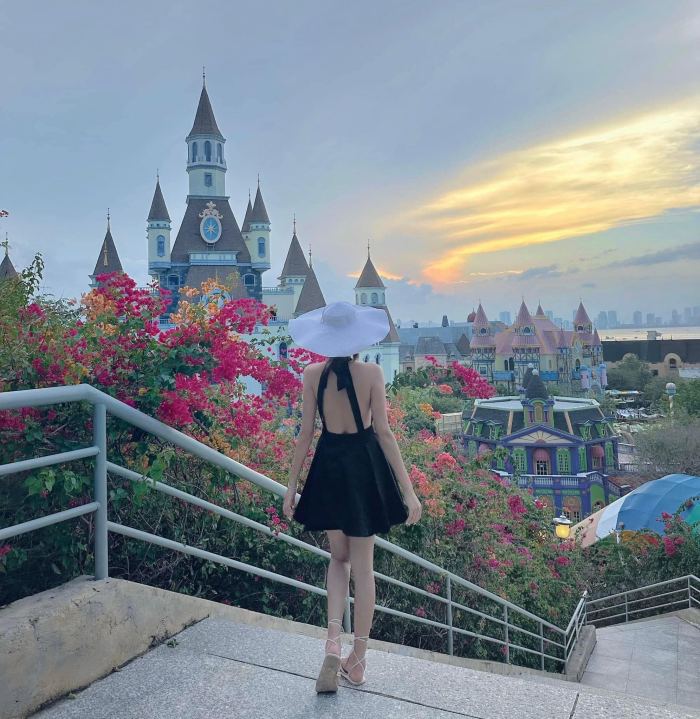 So sánh du lịch Đà Nẵng và Nha Trang chi tiết So sánh du lịch Đà Nẵng và Nha Trang chi tiết