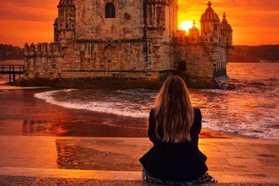 Bật mí những điểm ngắm hoàng hôn đẹp ở Lisbon khiến du khách say mê!