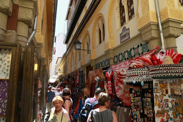 Thăm Quan Những Khu Chợ Truyền Thống Ở Granada Tây Ban Nha