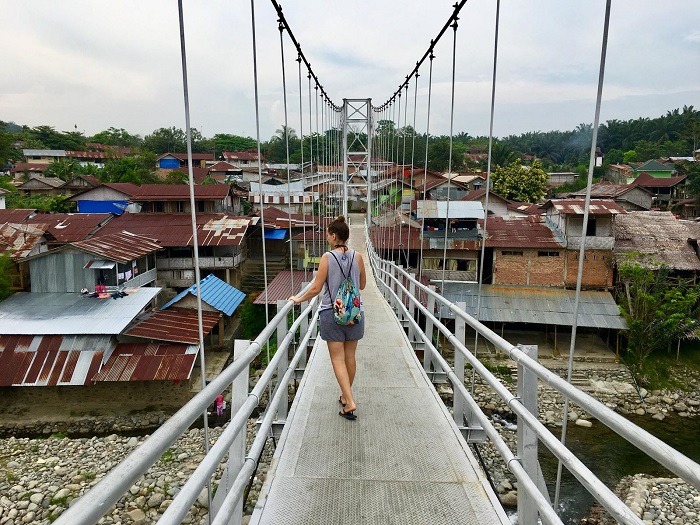 Kinh nghiệm khám phá làng Bukit Lawang - cây cầu bắc qua 2 làng