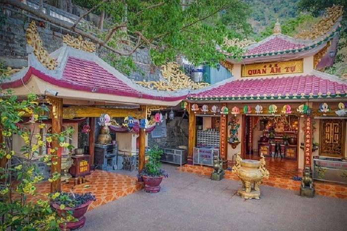 chùa trên núi Bà Đen - chùa nên ghé thăm khi tham gia lễ hội Tây Ninh