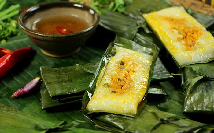 Vietnamese leaf wrapping specialties - banh nam