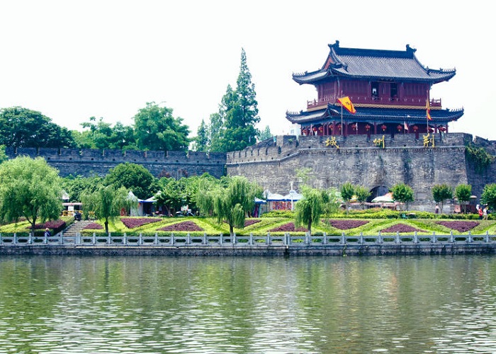 Du lịch Kinh Châu cổ trấn lịch sử 6000 năm