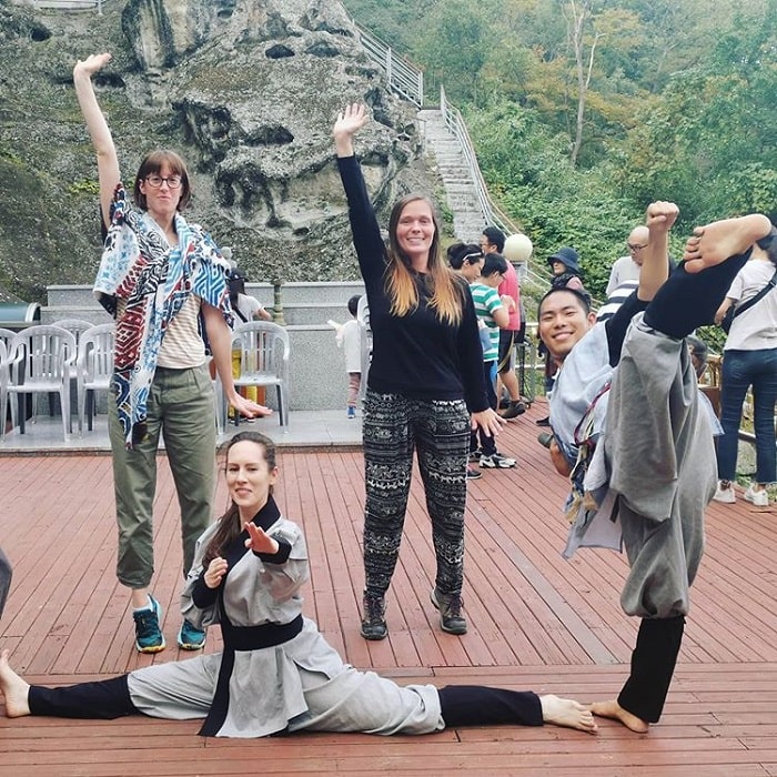 điều nên làm ở Gyeongju - học võ tại đền Golgulsa