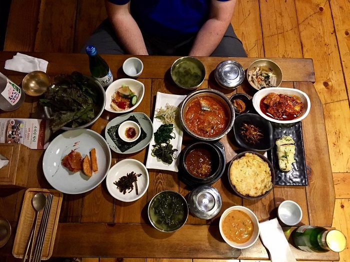 điều nên làm ở Gyeongju - thưởng thức ẩm thực hoàng gia