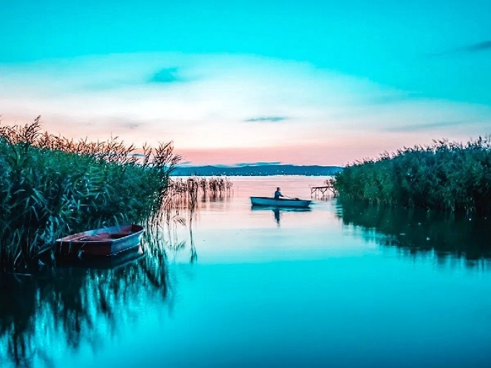 kinh nghiệm du lịch Tapolca - khám phá hồ Balaton