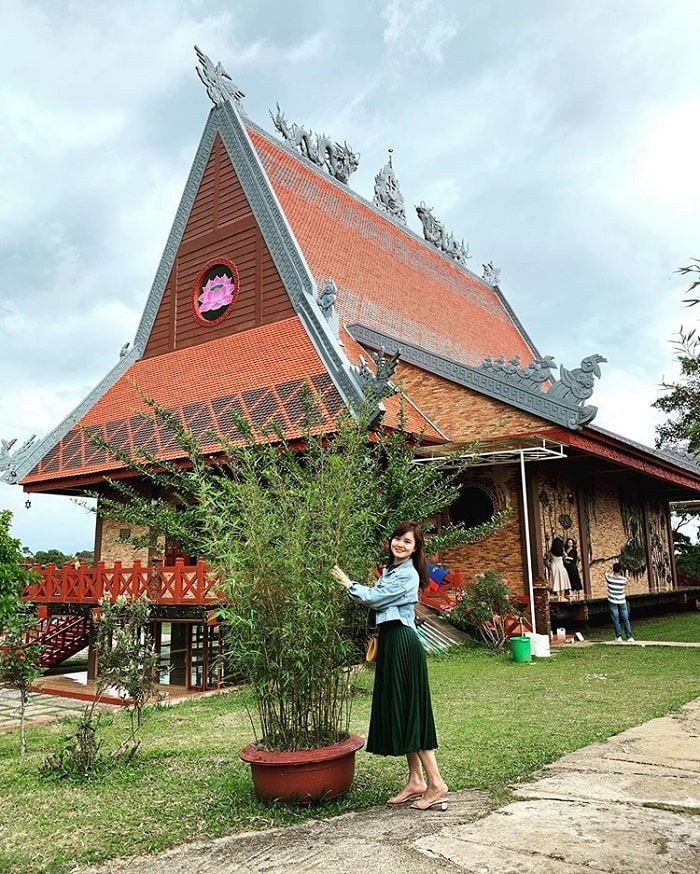 kinh nghiệm du lịch Bảo Lộc - chiêm ngưỡng kiến trúc chùa Di Đà
