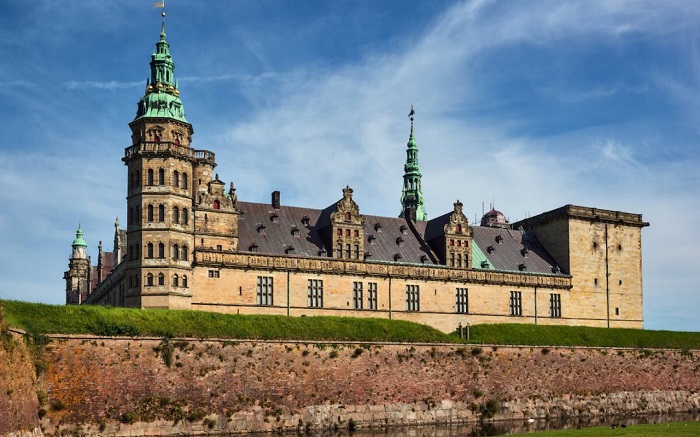 Lâu đài Kronborg - Địa điểm du lịch ở Đan Mạch