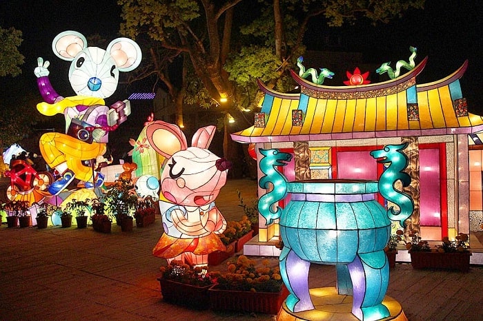 Feather lamp festival - glamorous Taiwan festival