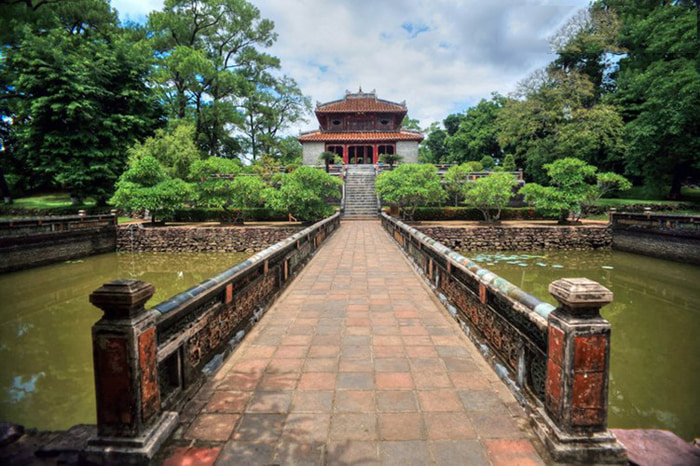 Architectural beauty of Minh Mang mausoleum Hue - Minh Lau means bright floor