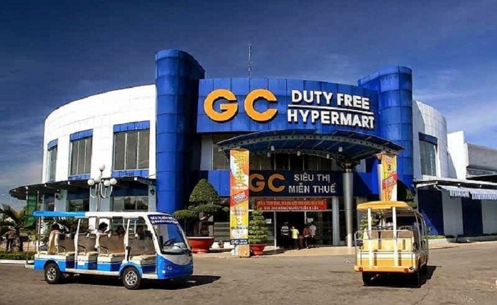 duty-free supermarket - specialty at Moc Bai Tay Ninh border gate