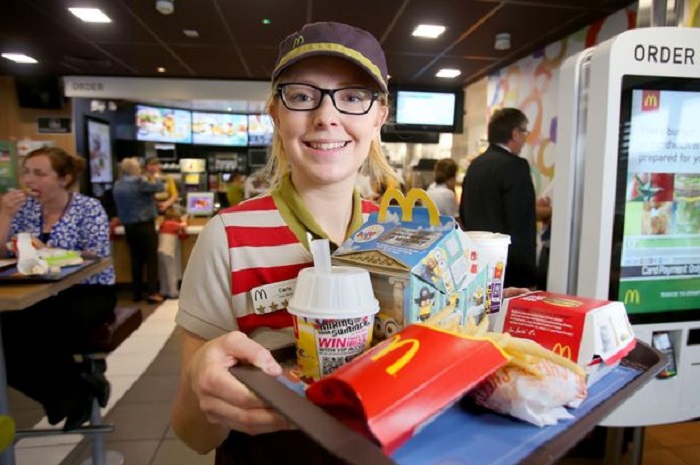 sự thật thú vị về nước Mỹ - nhiều người làm việc ở McDonalds