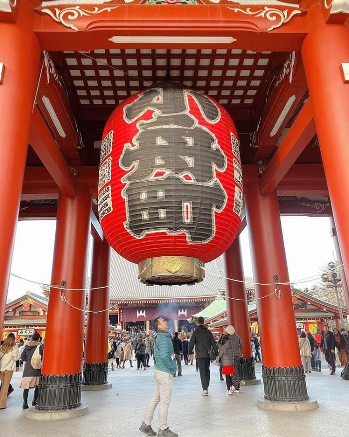 tham quan chùa Sensoji - cổng Hozomon