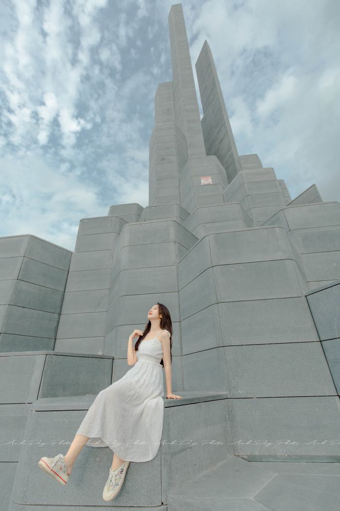 THỜI GIAN ĐẾN tháp Nghinh Phong Phú Yên  