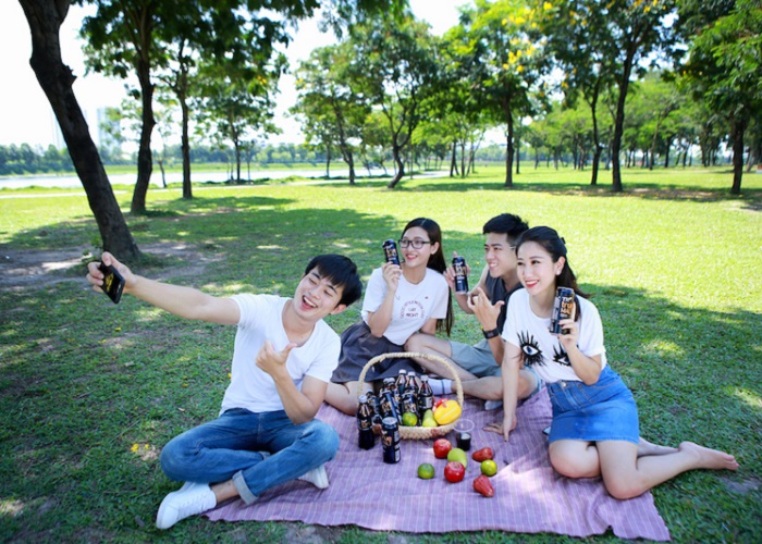 Binh Duong new city park - picnic